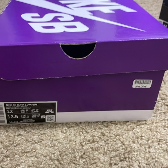 Size 12 SB Dunk Phillies! - Picture 7 of 7